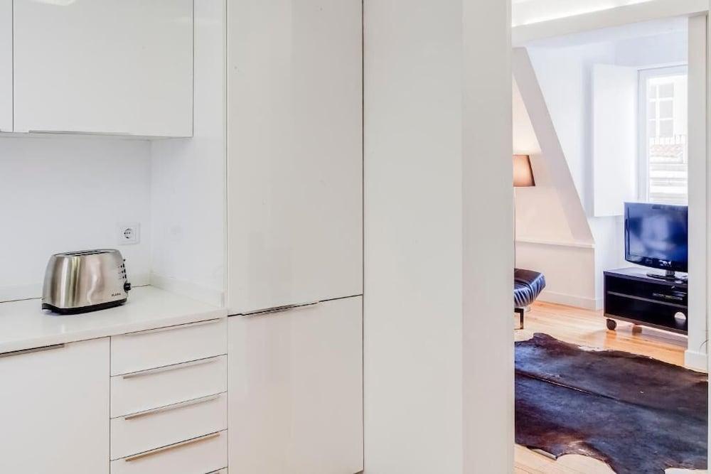 Hello Lisbon Terreiro Do Paco Apartments ภายนอก รูปภาพ